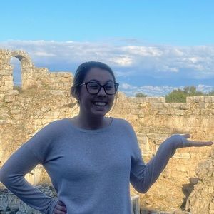 Meet your Posher, Libby